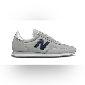 New Balance 720, Size 9, Light Aluminim